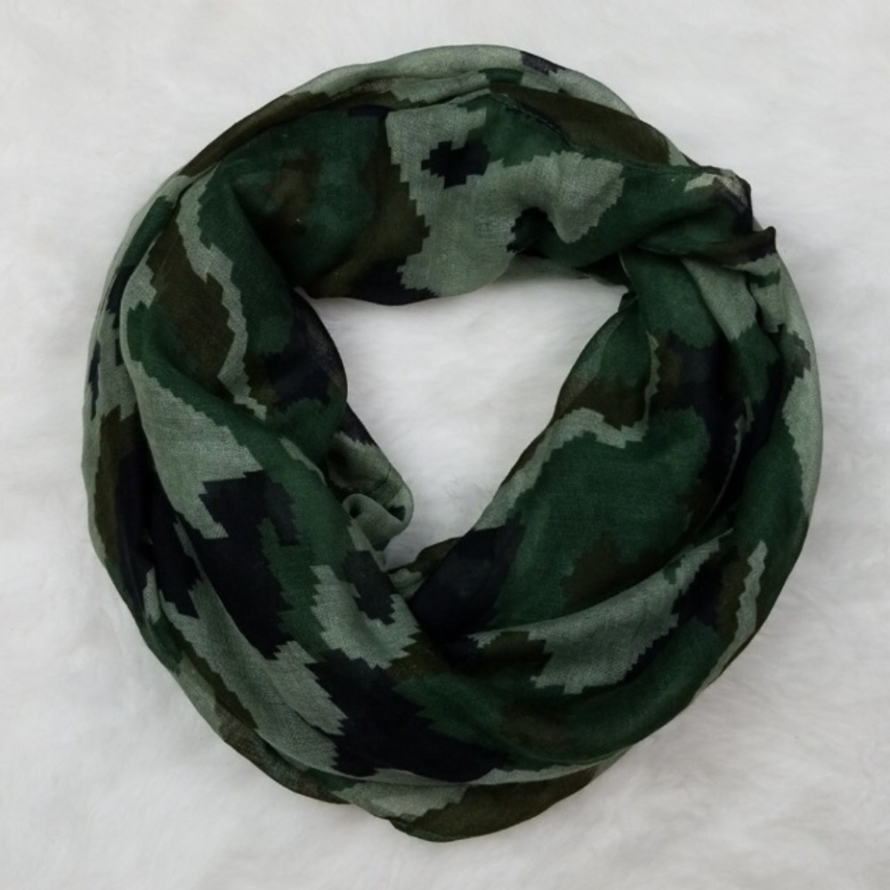 Infinity Camo Scarf